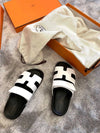 Sandles