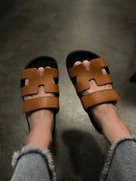 Sandles