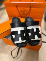 Sandles