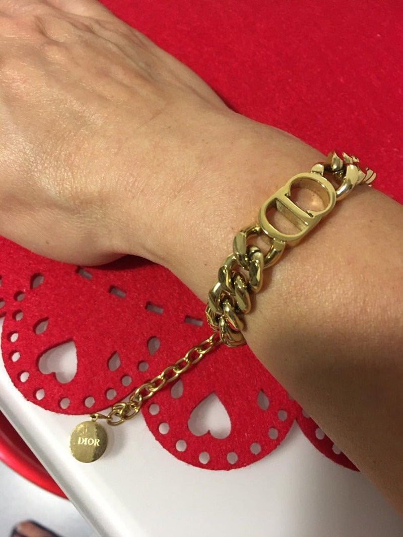 Dior Danseuse Etoile Bracelet, Women's Fashion, Jewelry & Organizers,  Bracelets on Carousell