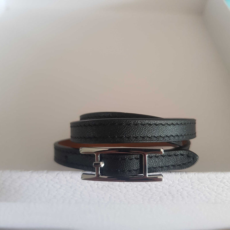 H Leather Buckle Bracelet