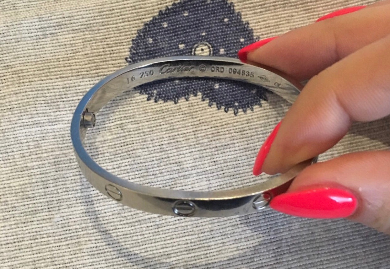 Silver Love Bracelets jewelglitz